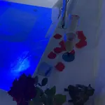 Les Volets Violets Bed and Breakfast