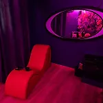 Les Volets Violets Bed and Breakfast Salles (Gironde)
