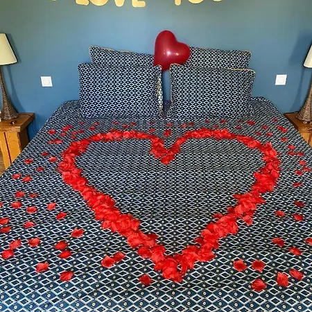 Les Volets Violets Salles (Gironde)