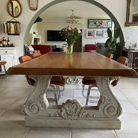 Les Volets Violets 3* Salles (Gironde)