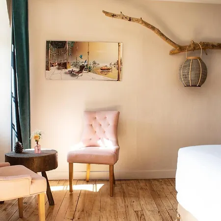 Bed & Breakfast Les Volets Violets