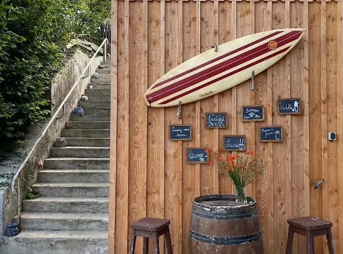 Les Volets Violets Salles (Gironde)