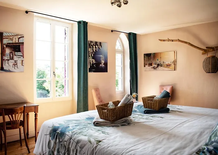 Bed & Breakfast Les Volets Violets 3*