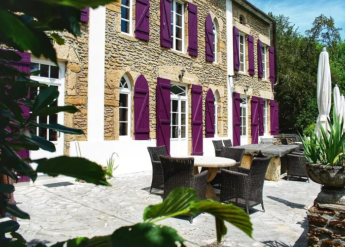 Les Volets Violets Salles (Gironde)