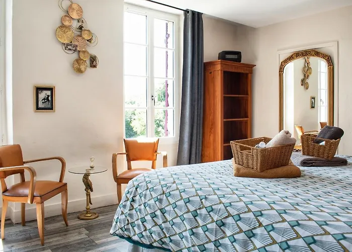 Bed & Breakfast Les Volets Violets Salles (Gironde)